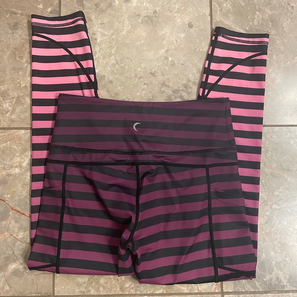 Zyia cropped leggings